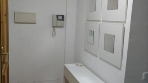 Foto 3 de Piso de alquiler en Plaza de Toros - Santa Rita, Almería Capital