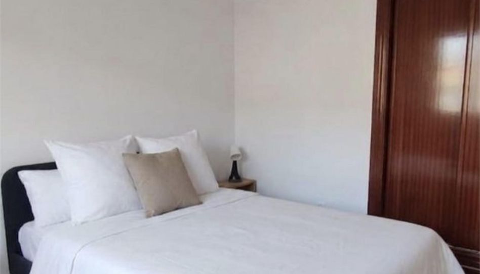 Piso en venta en Calle Caballero de la Rosa, 12, San Millán - Ayuntamiento, Logroño - imagen 1 Foto 1 de Piso en venta en Calle Caballero de la Rosa, 12, San Millán - Ayuntamiento, Logroño