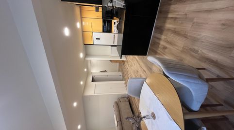 Foto 2 de Piso en venta en Donibane Kalea, 28, Pasaia, Gipuzkoa