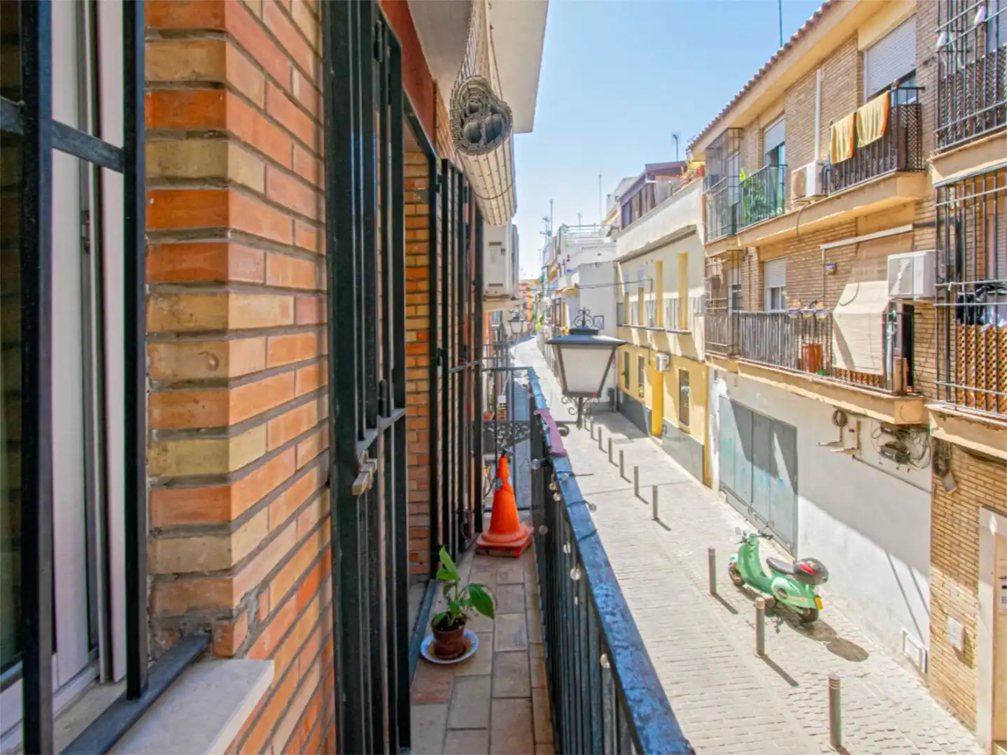 Room in Calle San Jacinto, 25, Triana Casco Antiguo