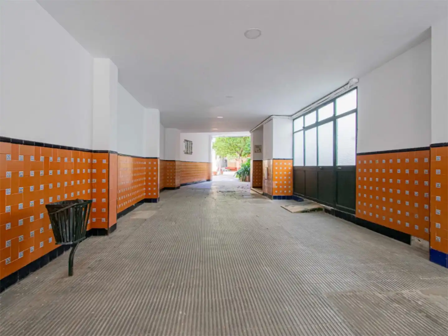 Room in Calle San Jacinto, 25, Triana Casco Antiguo