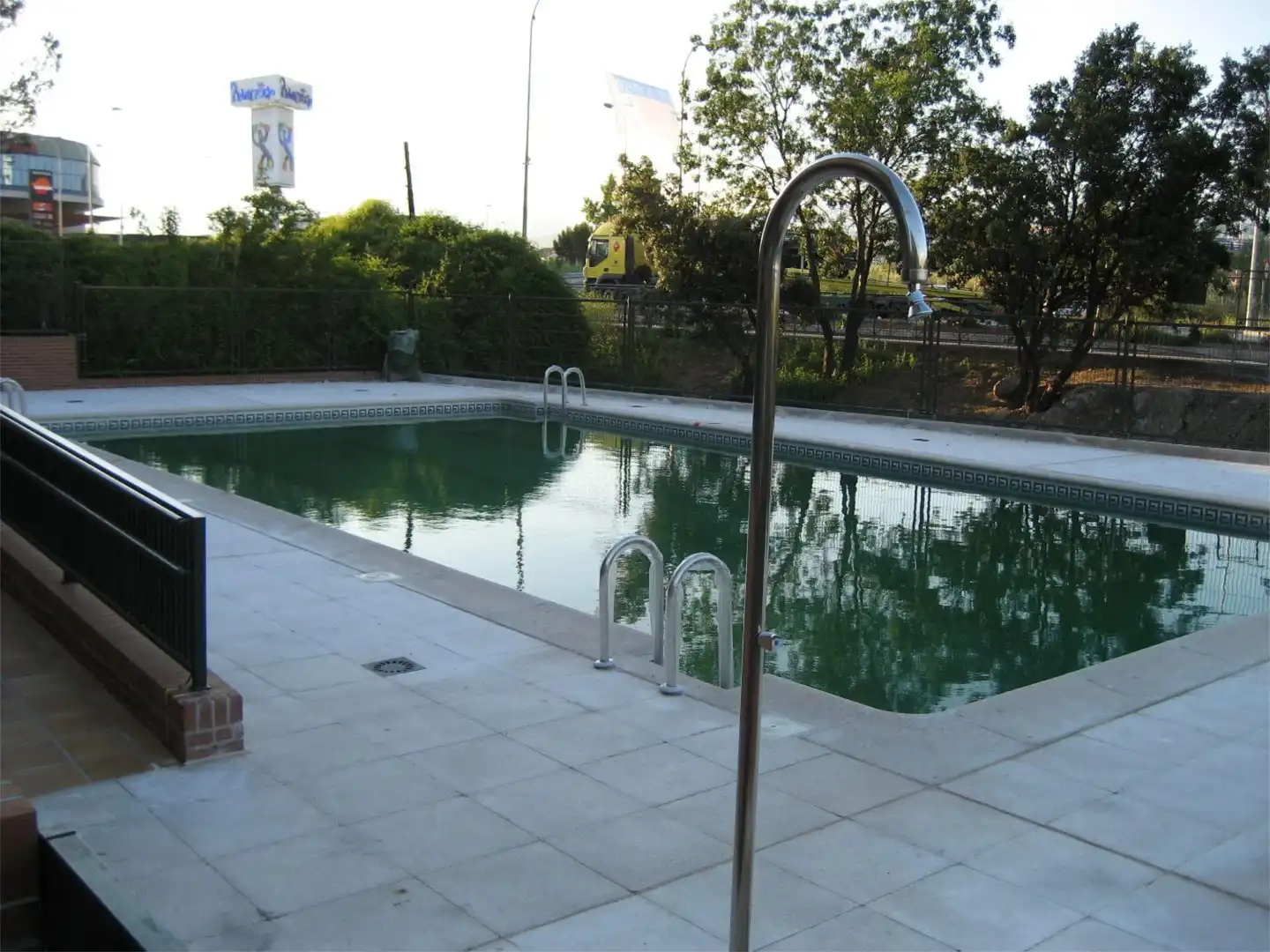 Piscina de Ático en venta en Collado Villalba con Calefacción, Terraza y Trastero