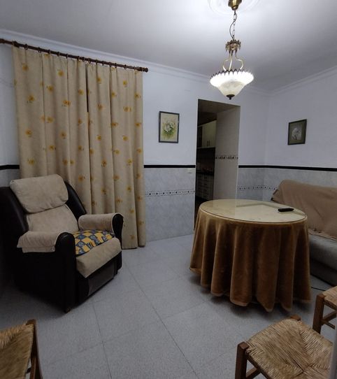 Foto 2 de Casa o chalet de alquiler en Calle Llano de la Fuente, 7, Castro del Río, Córdoba