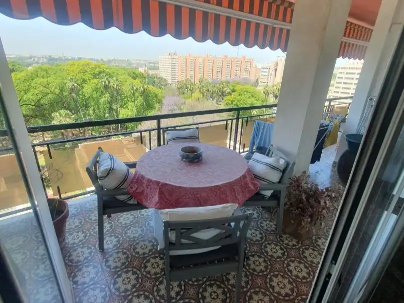 Flat for rent in Santa Fe, 7, Los Remedios Terrace of Flat for rent in Sevilla Capital with Air Conditioner and Terrace