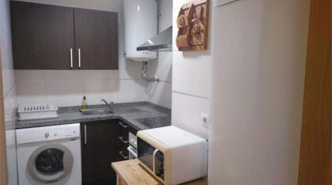 Piso de alquiler en Los Pacos, Fuengirola - imagen 5 Foto 5 de Piso de alquiler en Los Pacos, Fuengirola