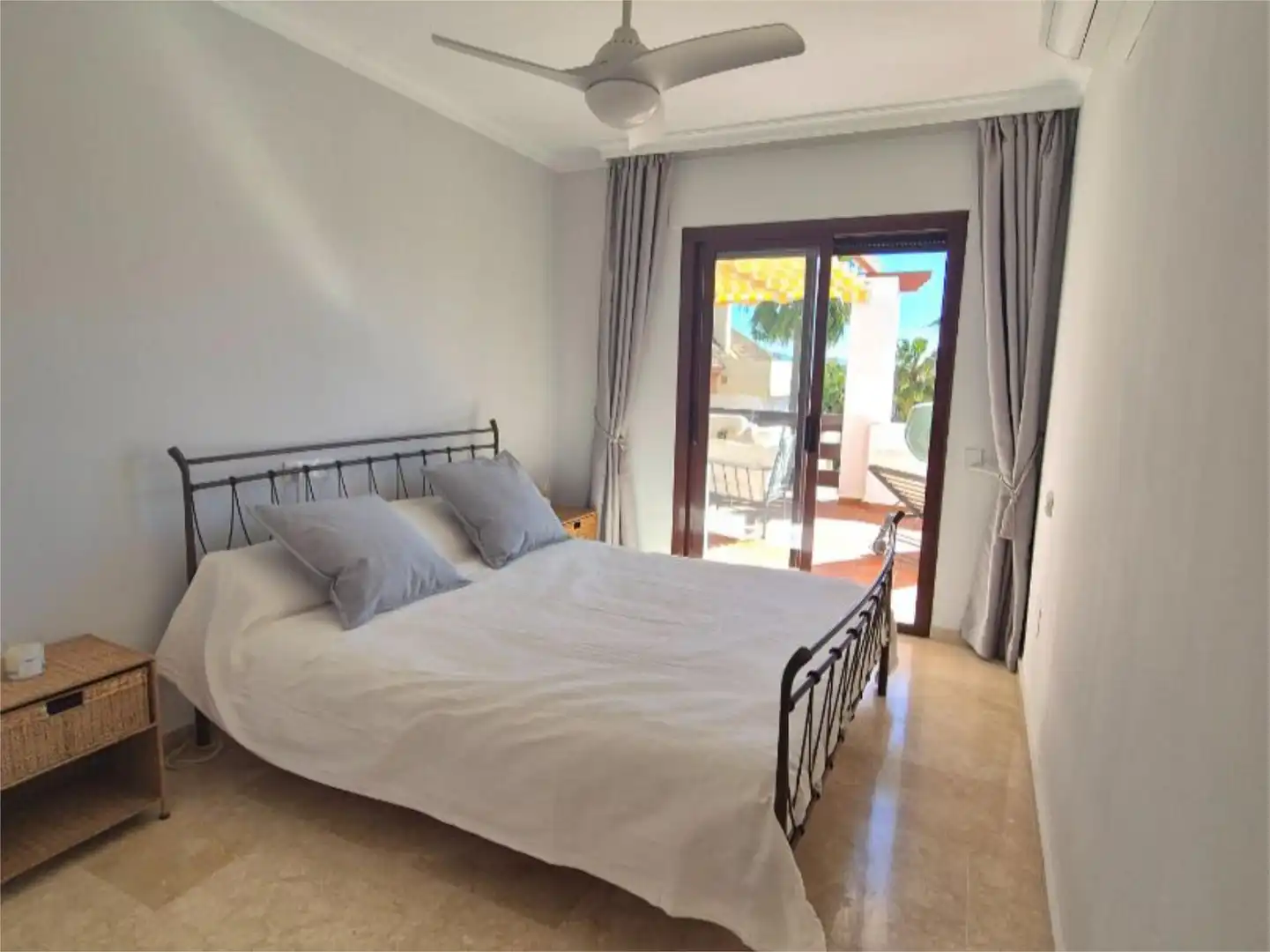 Wohnung zur Miete in Calle Sierra Cazorla, 94d, Lomas de Marbella Club Wohnung zur Miete in Calle Sierra Cazorla, 94d, Lomas de Marbella Club