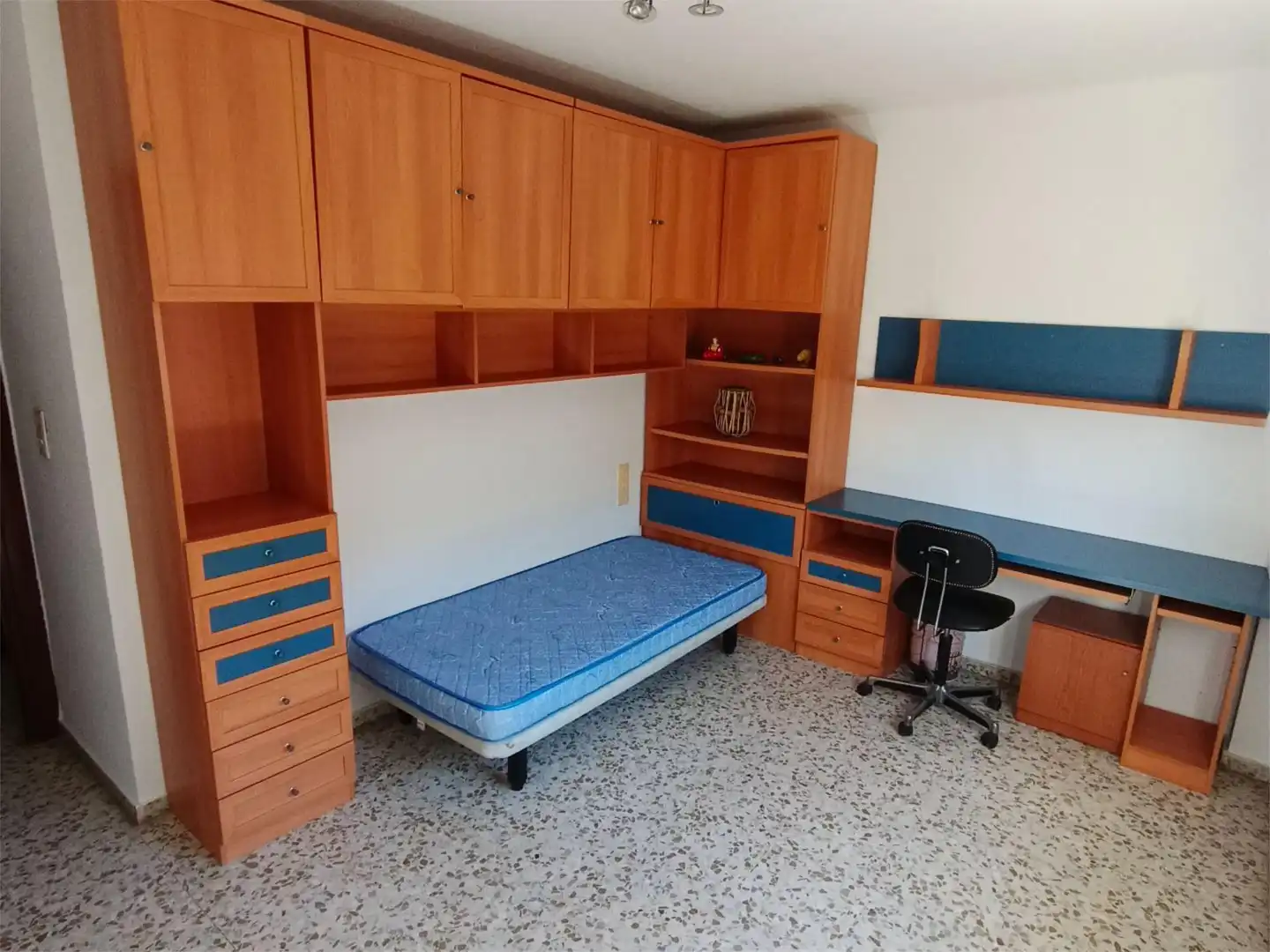 Wohnung zur Miete in Avenida de Jun, 2, Pulianas Schlafzimmer von Wohnung zur Miete in Pulianas mit Terrasse, Abstellraum und Balkon