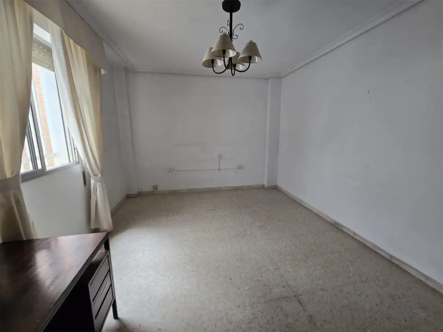 Flat for sale in Calle José María Moreno Galván, 12, La Calzada - La Florida