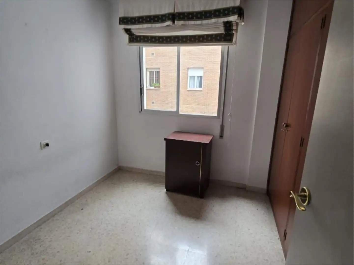 Flat for sale in Calle José María Moreno Galván, 12, La Calzada - La Florida