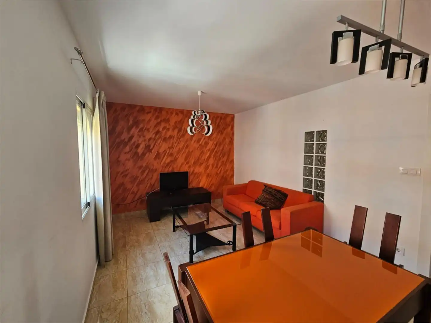 Piso en venta en Calle Gabriel Císcar, 30, Industria Sala de estar de Piso en venta en Albacete Capital con Aire acondicionado