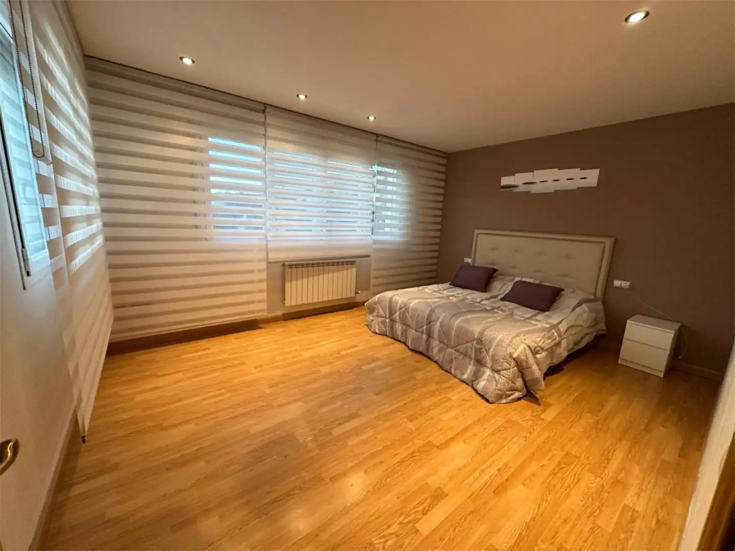 Houses for sale in Calle Bornax, 13, Valtierra Bedroom of Houses for sale in Valtierra with Air Conditioner, Heating and Private garden