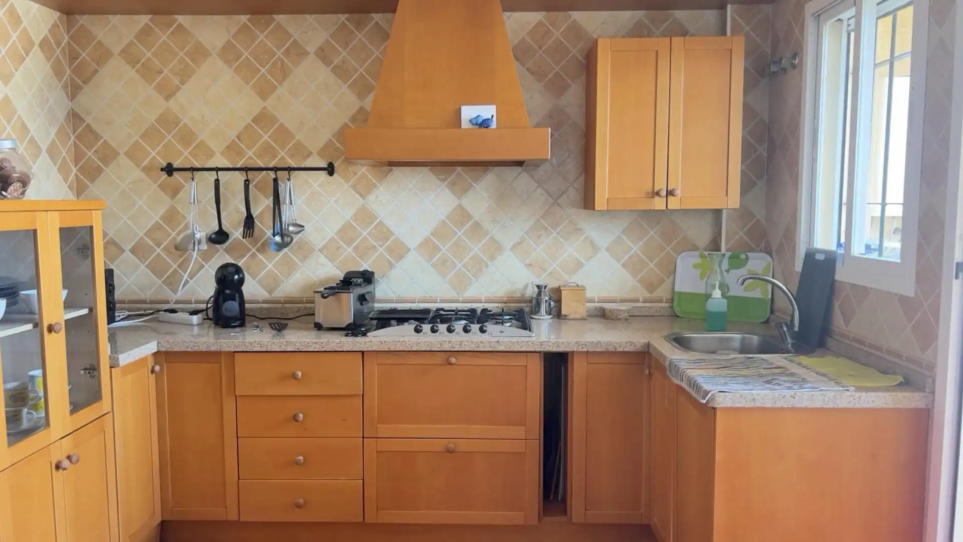 Casa o chalet en venta en Calle Miguel Ángel Isla Lucio, 2, Manantiales - Lagar - Cortijo Cocina de Casa o chalet en venta en Alhaurín de la Torre con Aire acondicionado, Terraza y Balcón