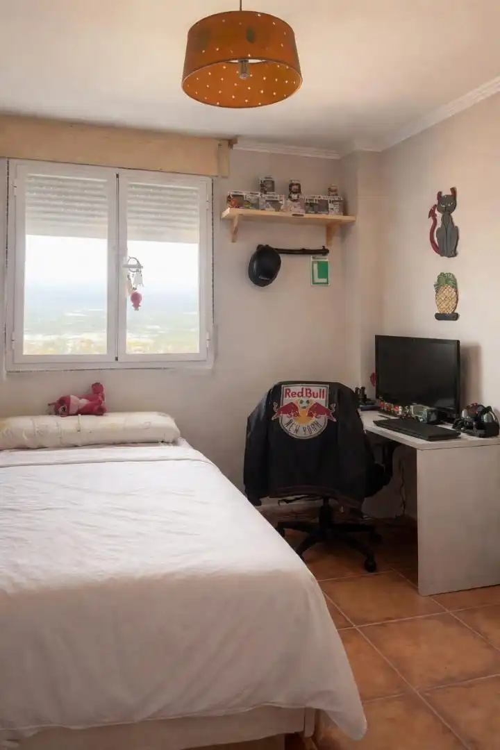 Casa o chalet en venta en Calle Miguel Ángel Isla Lucio, 2, Manantiales - Lagar - Cortijo Habitación de Casa o chalet en venta en Alhaurín de la Torre con Aire acondicionado, Terraza y Balcón