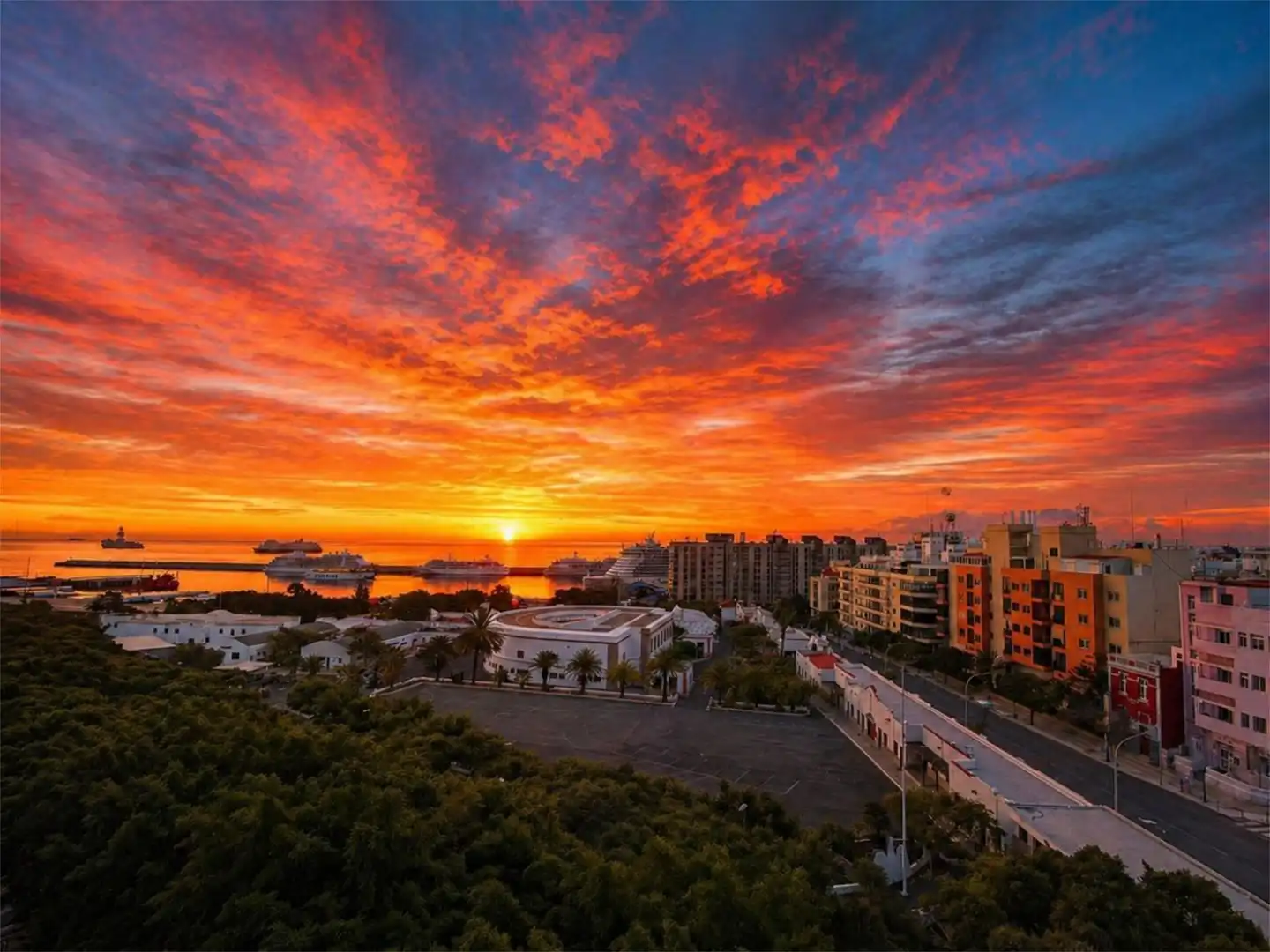 Vista exterior de Pis en venda en Santa Cruz de Tenerife amb Aire condicionat, Parquet i Terrassa