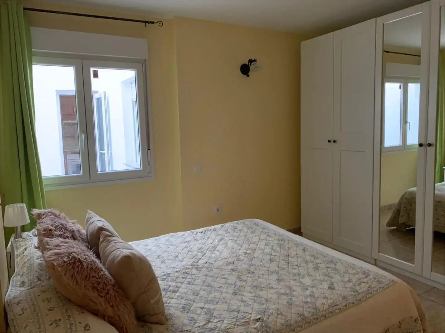 Piso de alquiler en Calle Cervantes, 186, Buenavista - Rosa Vila Habitación de Piso de alquiler en Puerto del Rosario con Trastero y Amueblado