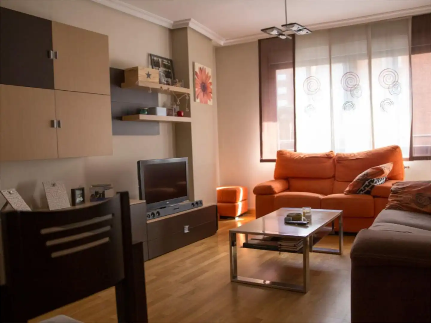 Sala de estar de Piso de alquiler en Albacete con Aire acondicionado, Calefacción y Parquet