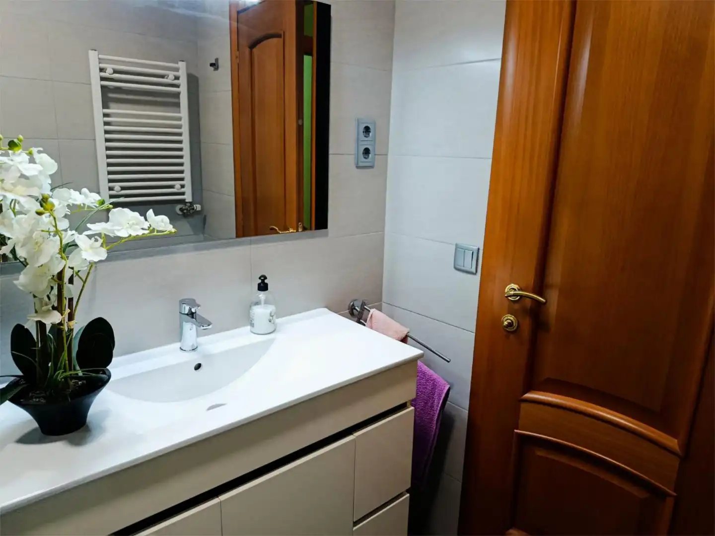 Flat for sale in Carrer D'antoni de Bofarull, 10, Ponent Bathroom of Flat for sale in Reus with Air Conditioner and Balcony