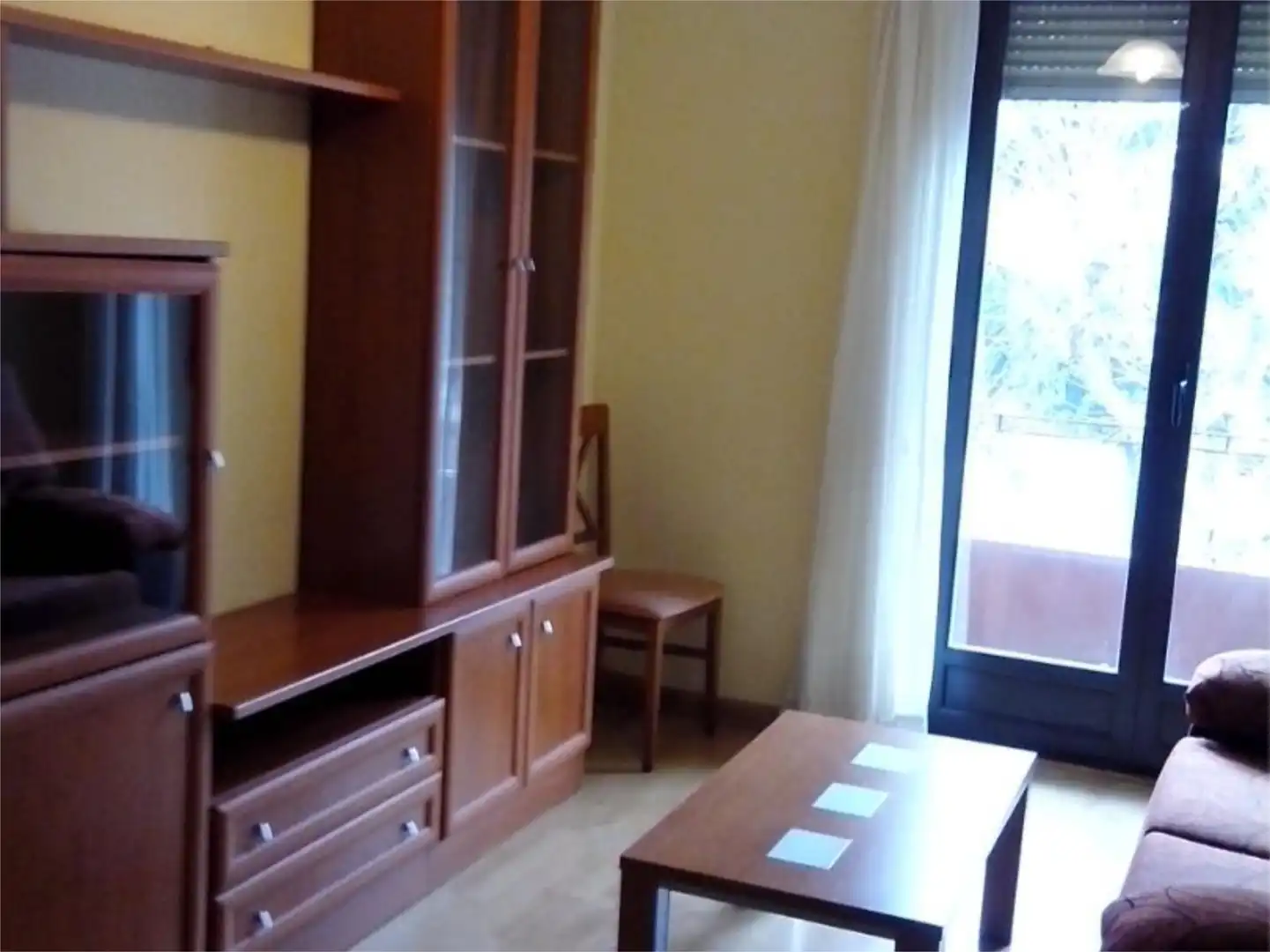 Apartamento de alquiler en Avenida Facultad de Veterinaria, 57, San Claudio - La Chantría Sala de estar de Apartamento de alquiler en León Capital con Calefacción, Parquet y Terraza