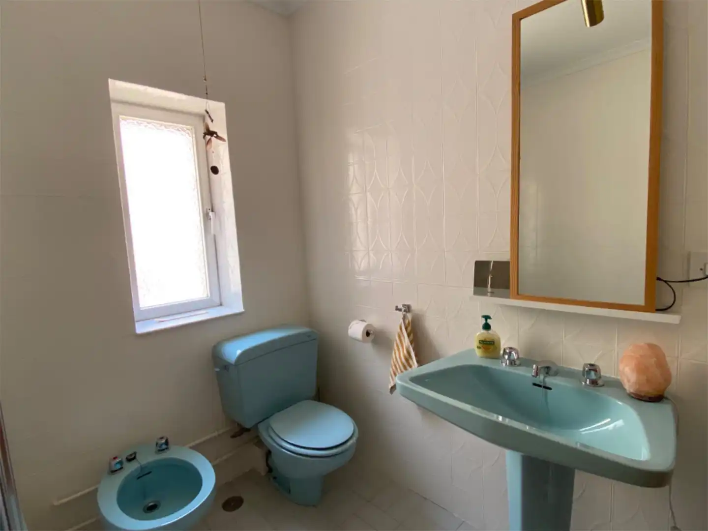 Room in Calle Cuartel de la Montaña, 2, Estación Bathroom of Flat for share in Ávila with Heating, Parquet flooring and Furnished