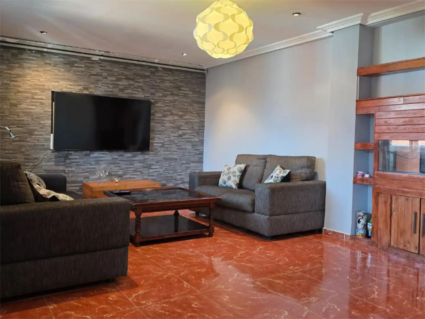 Flat for sale in Calle Villanubla, 20, La Victoria - Puente Jardín Living room of Flat for sale in Valladolid Capital with Terrace