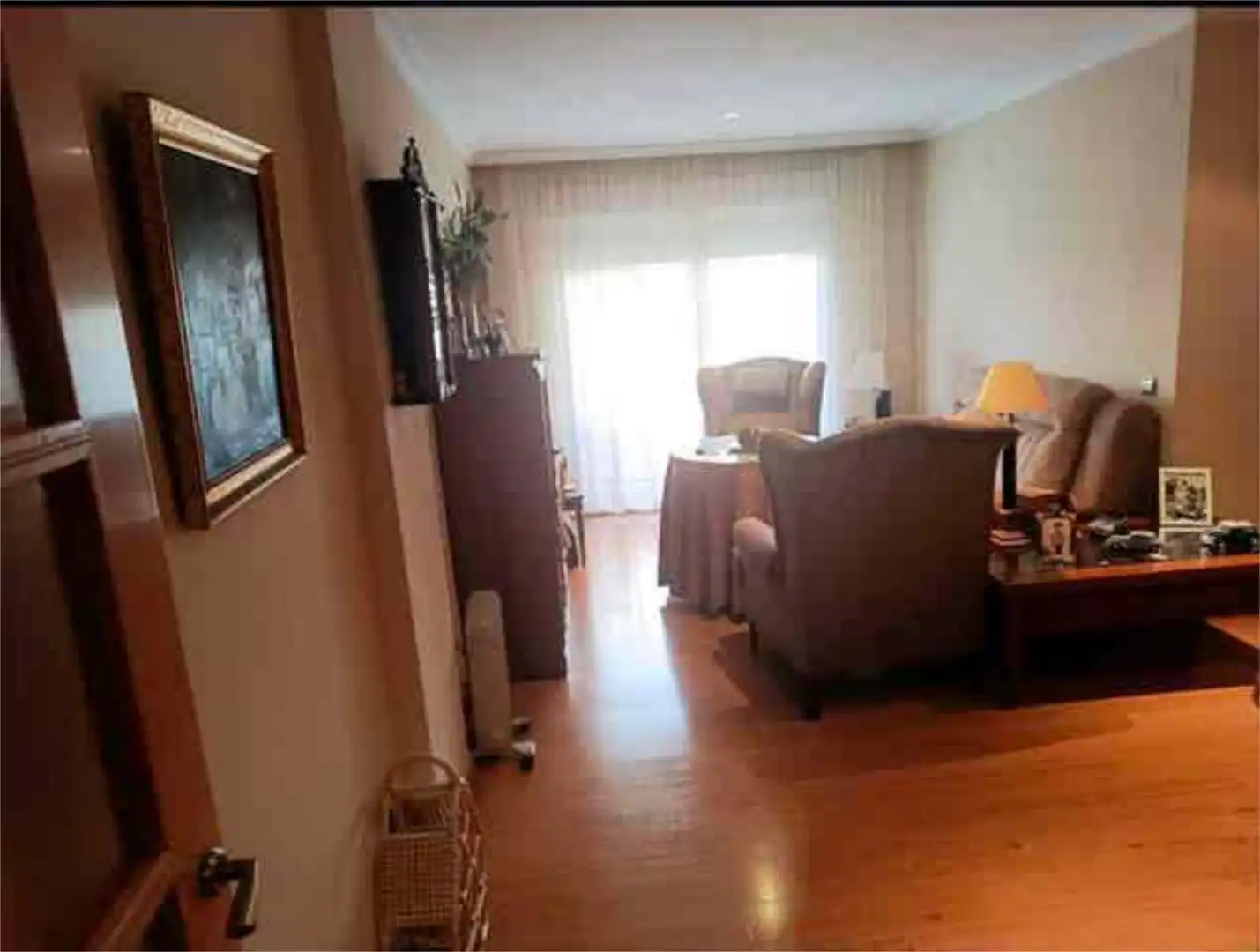 Piso en venta en Tiro de Línea Sala de estar de Piso en venta en Sevilla con Calefacción, Jardín privado y Terraza