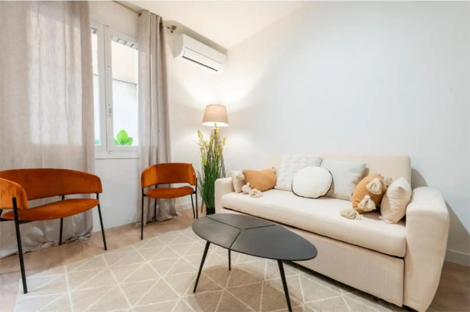 Flat for rent in Calle del Pez, 39, Universidad - Malasaña