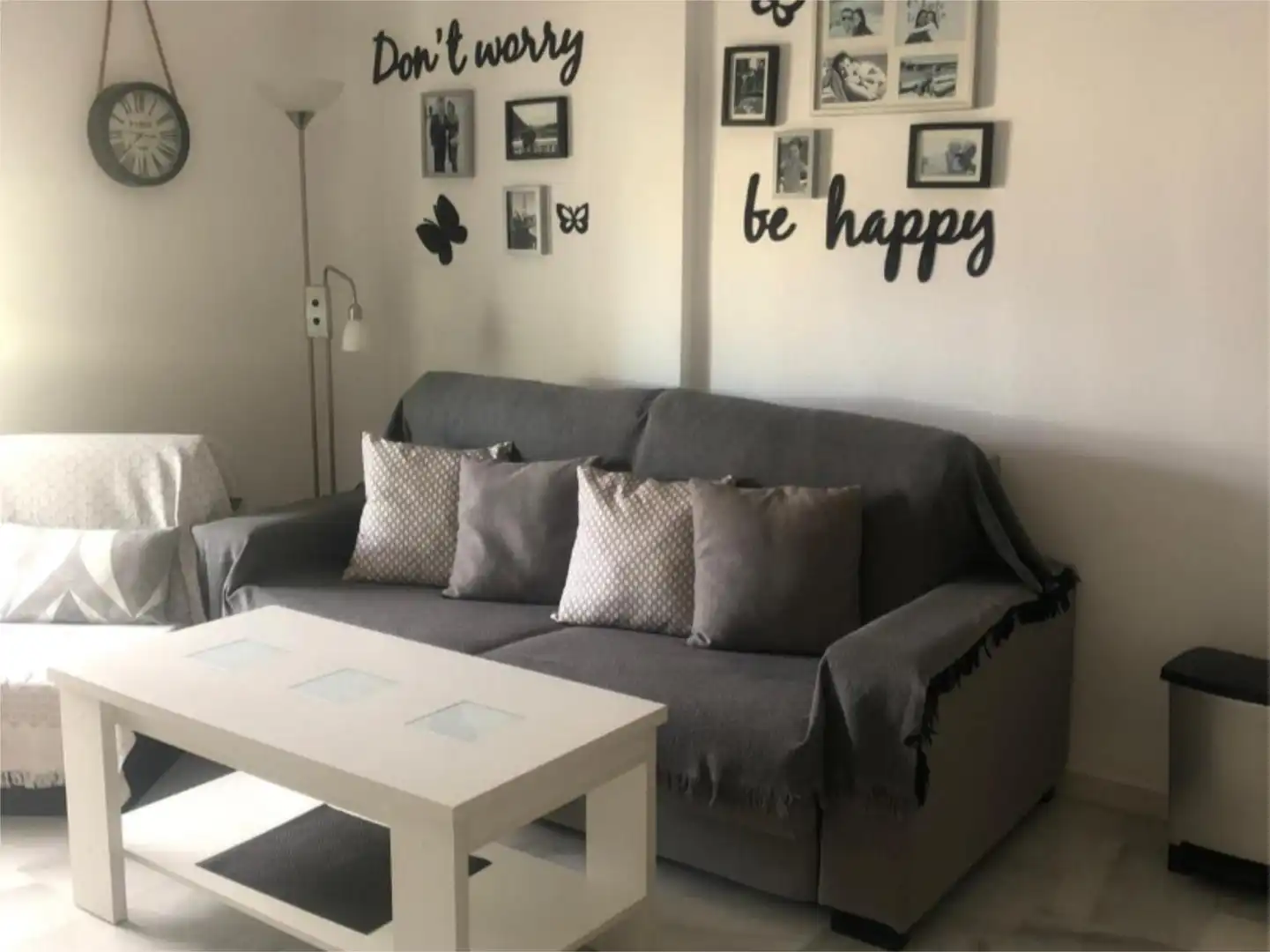 Living room of Flat for sale in Roquetas de Mar  with Air Conditioner, Terrace and Swimming Pool