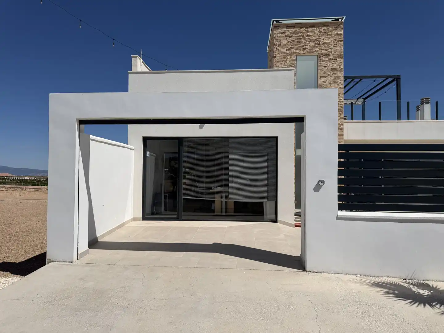 Casa adosada en venda a Lugar Molino Viejo, 4, La Pinilla - Las Palas Vista exterior de Casa adosada en venda en Fuente Álamo de Murcia amb Aire condicionat, Terrassa i Piscina