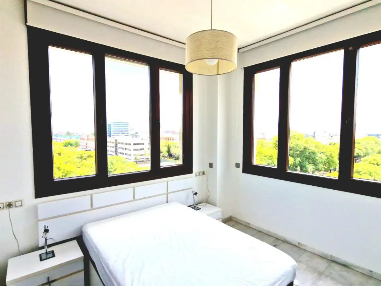 Flat for rent in Calle Casuarina, 1, Parque Alcosa Bedroom of Flat for rent in Sevilla with Air Conditioner, Heating and Private garden