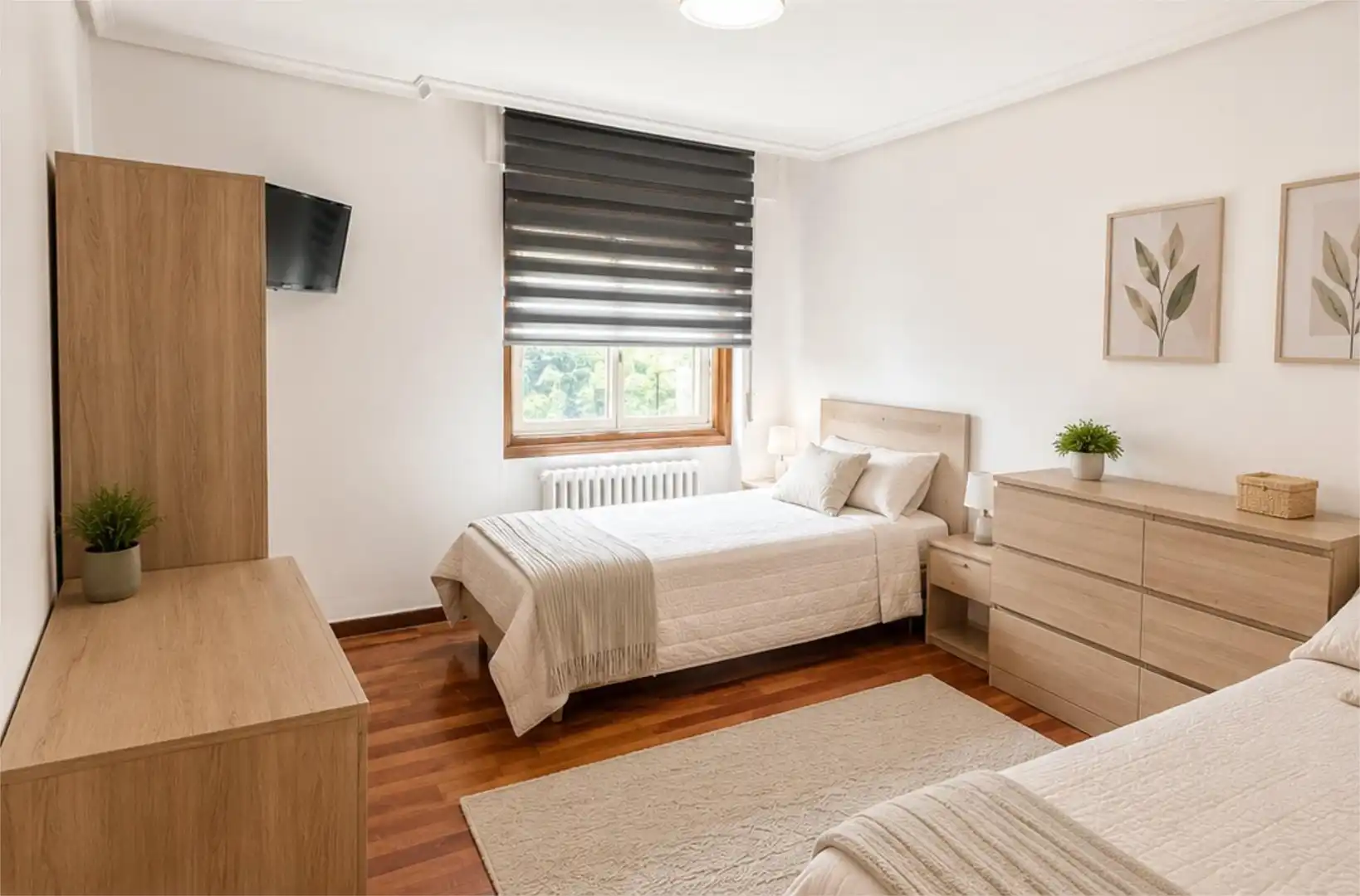 Schlafzimmer von Wohnung zur untervermieten in Castejón (Navarra) mit Heizung, Parkett und Abstellraum