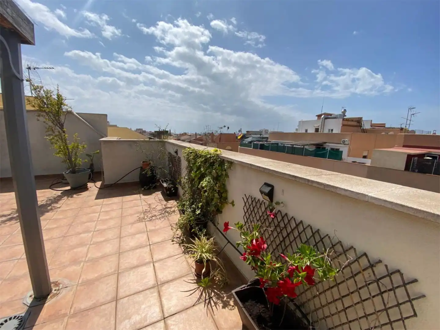 Piso en venta en Camino Suárez, 58, Parque Victoria Eugenia Terraza de Piso en venta en Málaga con Aire acondicionado, Terraza y Trastero