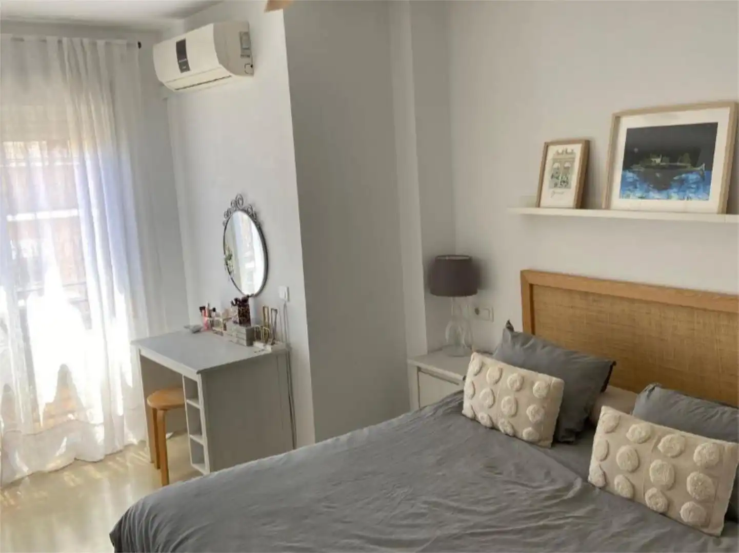 Piso en venta en Camino Suárez, 58, Parque Victoria Eugenia Habitación de Piso en venta en Málaga con Aire acondicionado, Terraza y Trastero