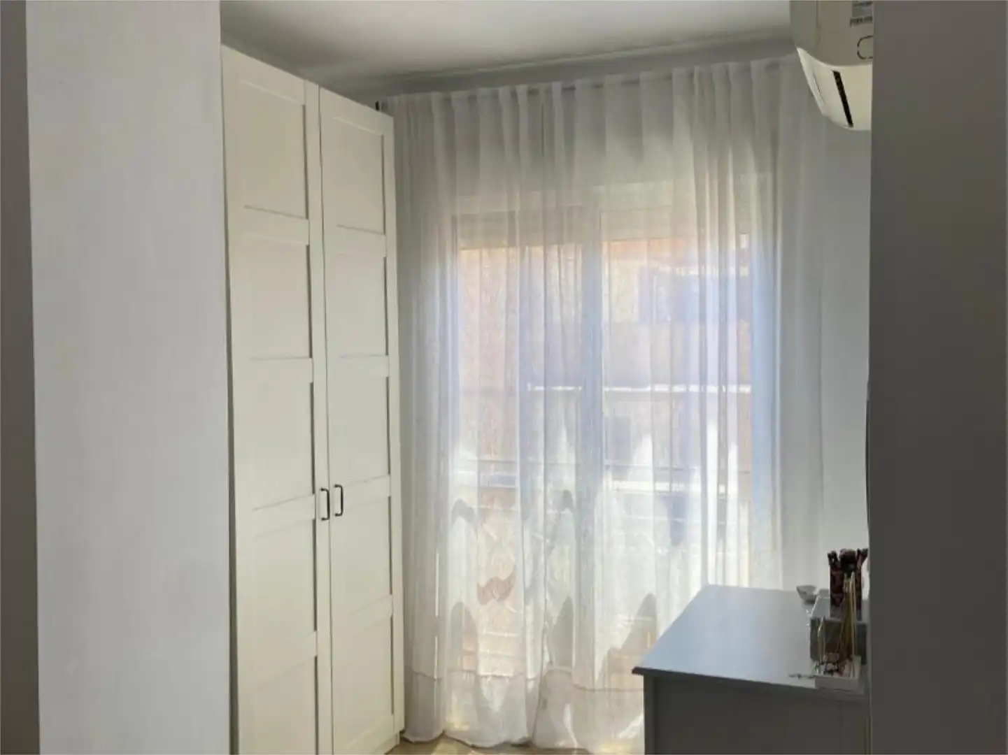 Piso en venta en Camino Suárez, 58, Parque Victoria Eugenia Habitación de Piso en venta en Málaga con Aire acondicionado, Terraza y Trastero
