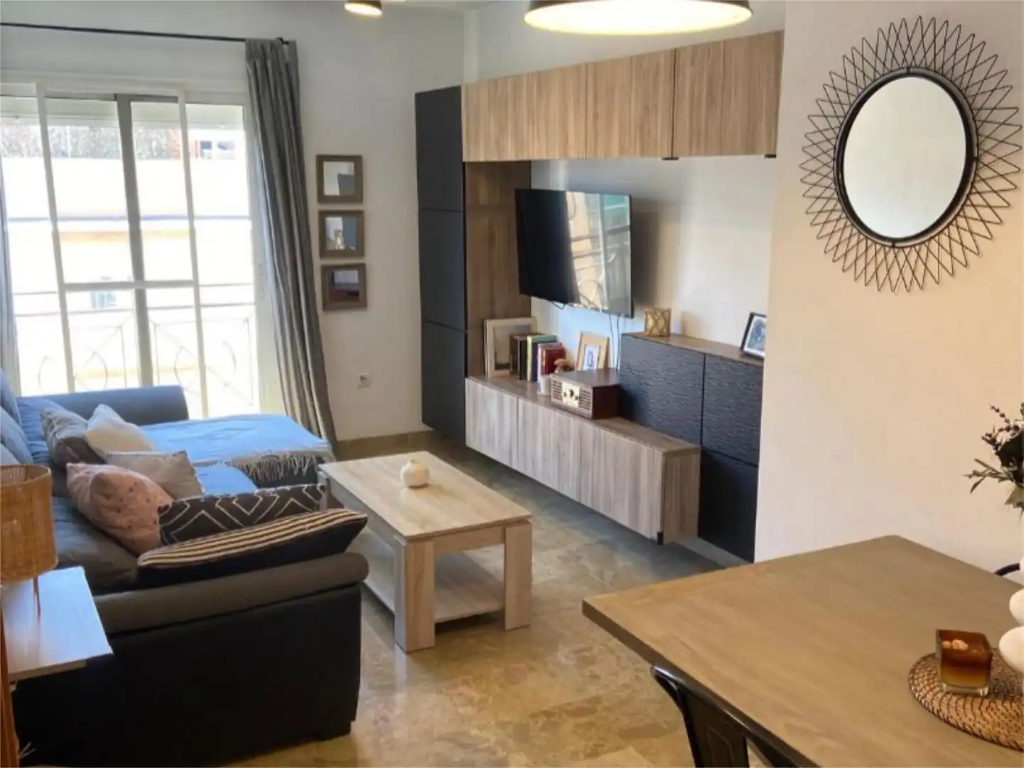 Flat for sale in Camino Suárez, 58, Parque Victoria Eugenia Living room of Flat for sale in Málaga Capital with Air Conditioner and Terrace