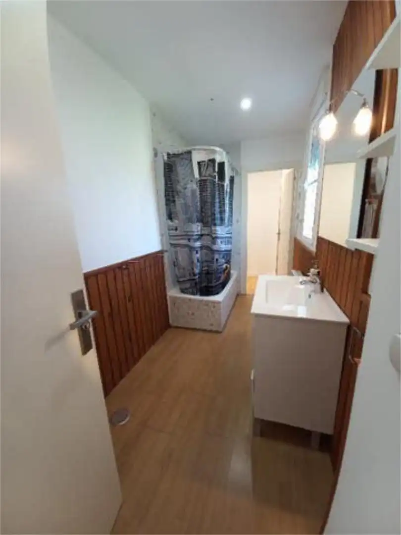 Apartamento de alquiler en Liencres Baño de Apartamento de alquiler en Piélagos con Jardín privado, Terraza y Trastero