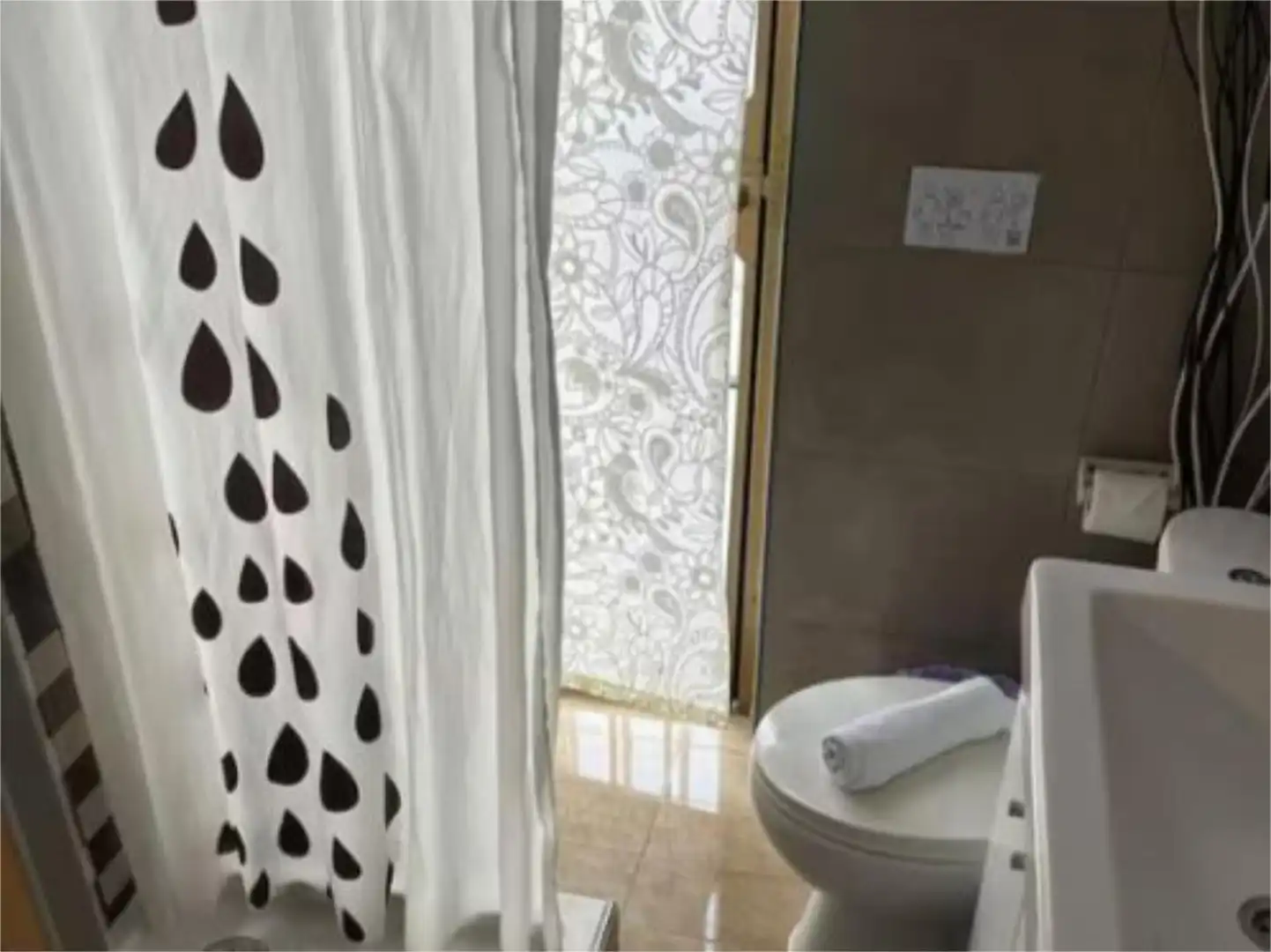 Flat for sale in Calle Medina y Galnares, 2, San Jerónimo - La Bachillera Bathroom of Flat for sale in Sevilla Capital with Air Conditioner and Balcony