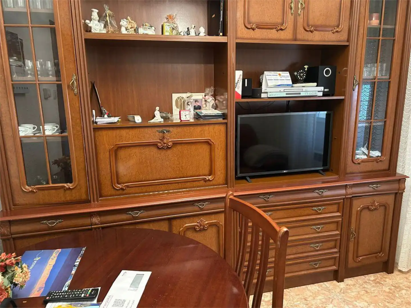 Flat for sale in Calle del Río Ésera, 2, La Almozara Living room of Flat for sale in Zaragoza with Air Conditioner, Heating and Furnished