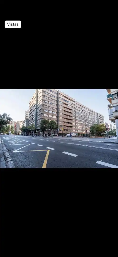 Garaje de alquiler en Urbanización Parque Roma, Ciudad Jardín - Parque Roma Vista exterior de Garaje de alquiler en Zaragoza
