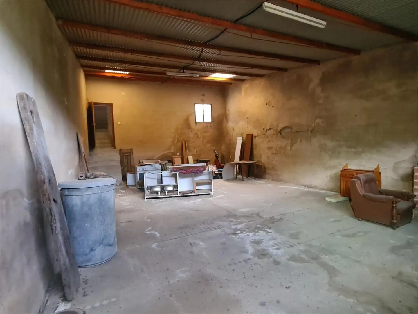 Wohnung zum Verkauf in Valencia de Alcántara mit Privatgarten, Abstellraum und Möbliert