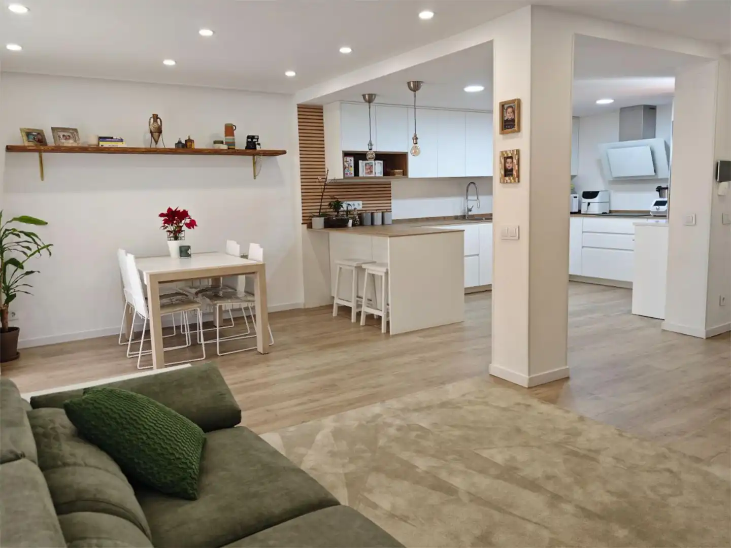 Kitchen of Detached homes for sale in Alcalá de Henares  with Air Conditioner and Terrace