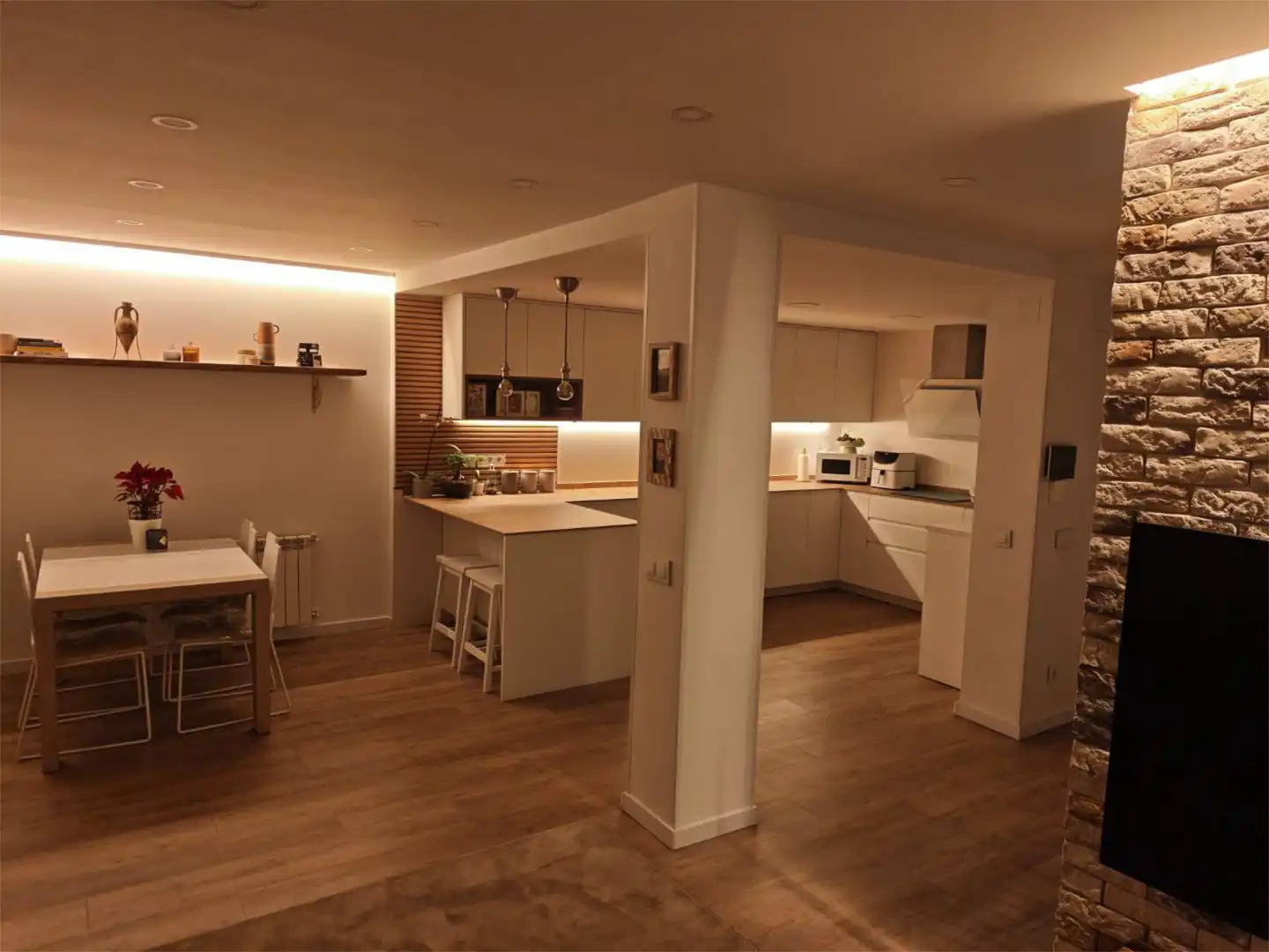 Kitchen of Detached homes for sale in Alcalá de Henares  with Air Conditioner and Terrace