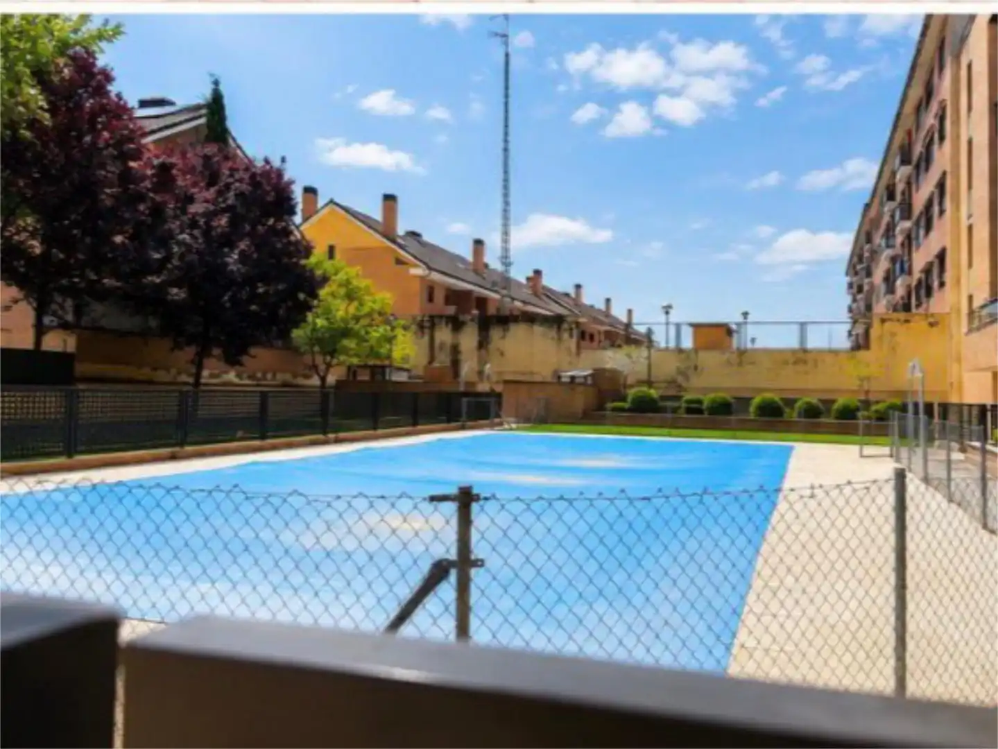 Flat for sale in Calle Federica Montseny, 4, Las Cañas Swimming pool of Flat for sale in Guadalajara with Heating, Parquet flooring and Storage room