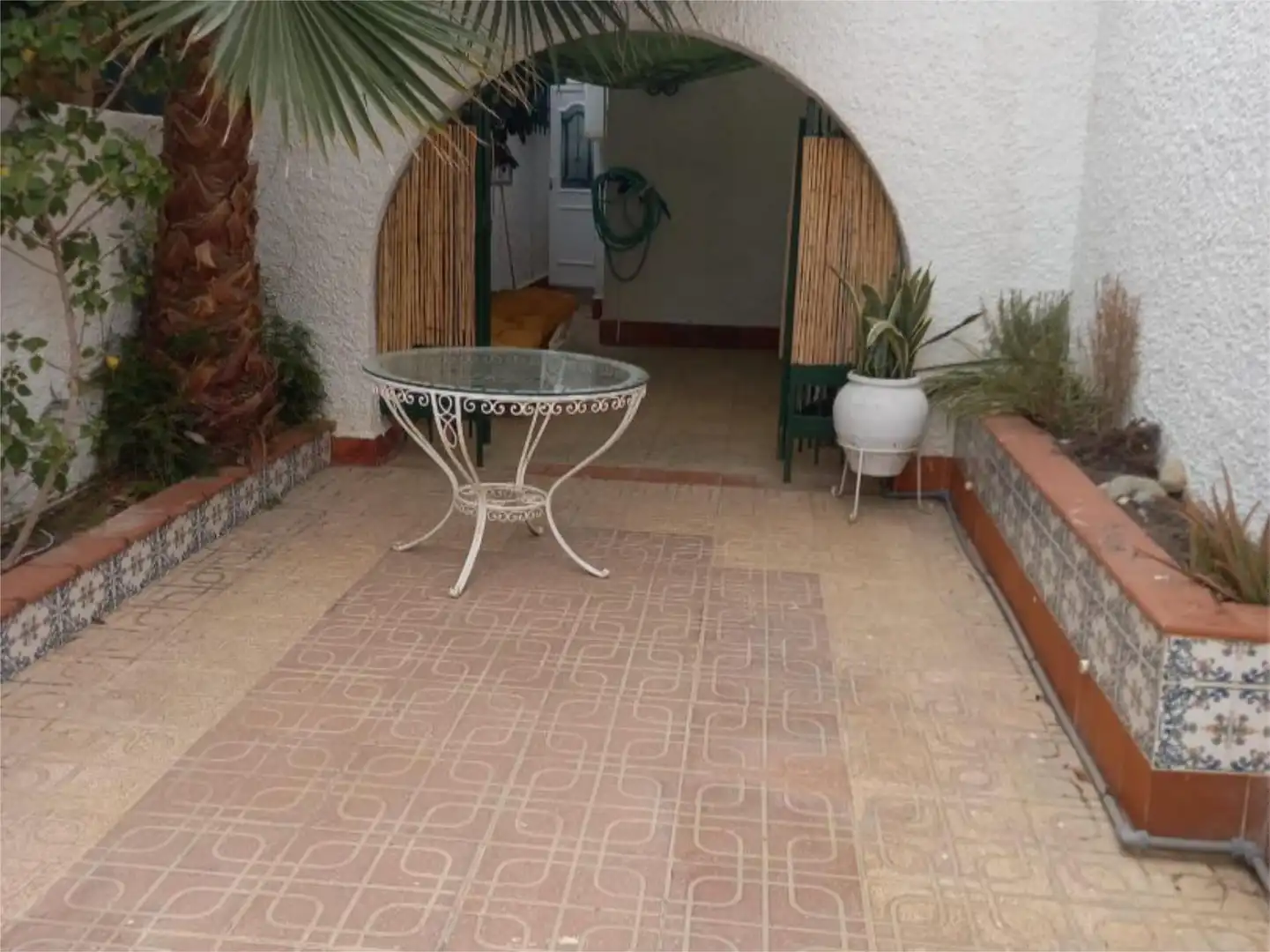 Terrasse von Einfamilien-Reihenhaus zum Verkauf in Mazarrón mit Klimaanlage, Heizung und Privatgarten