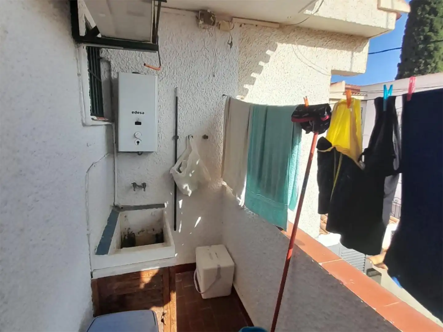 Terrasse von Einfamilien-Reihenhaus zum Verkauf in Mazarrón mit Klimaanlage, Heizung und Privatgarten