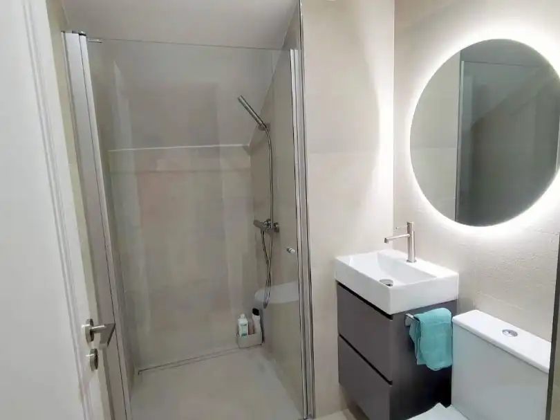 Casa adosada en venta en Carrer Sant Antoni Abat, 8, Consell Baño de Casa adosada en venta en Consell con Aire acondicionado, Terraza y Balcón