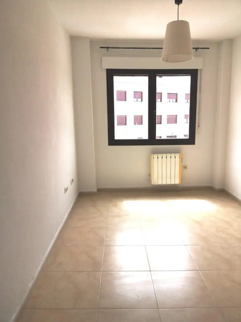 Piso de alquiler en Plaza Ramón y Cajal, 1, Camarena Piso de alquiler en Camarena con Aire acondicionado