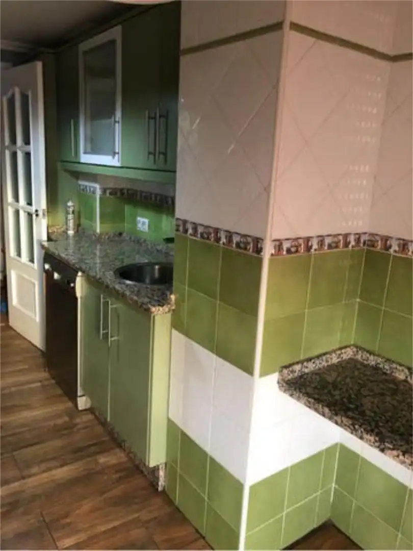 Cocina de Piso en venta en Bormujos con Calefacción, Terraza y Amueblado