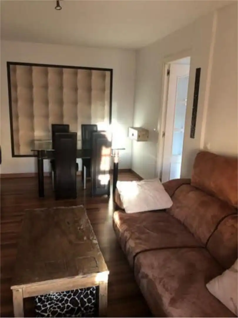 Sala de estar de Piso en venta en Bormujos con Calefacción, Terraza y Amueblado