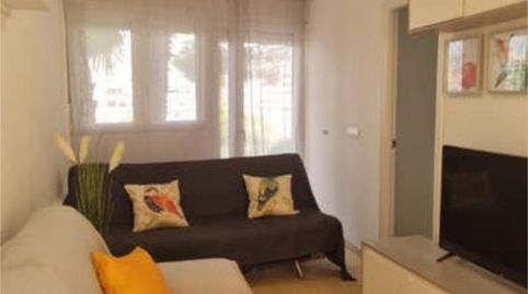 Foto 2 de Apartamento de alquiler en Playa Poniente, Benidorm