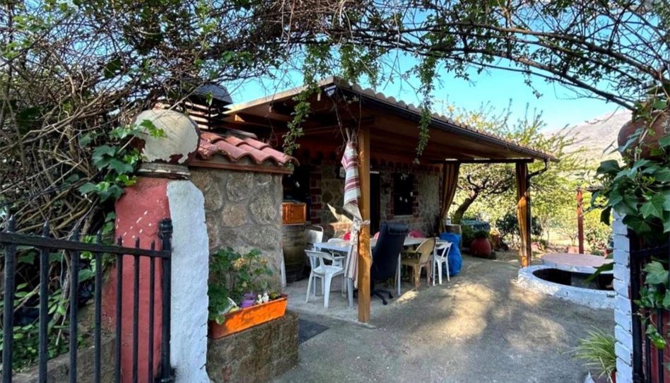 Haus oder Chalet zum Verkauf in Paraje la Feria, 75, Casas del Castañar, Cáceres - Bild 1 Foto 1 von Haus oder Chalet zum Verkauf in Paraje la Feria, 75, Casas del Castañar, Cáceres